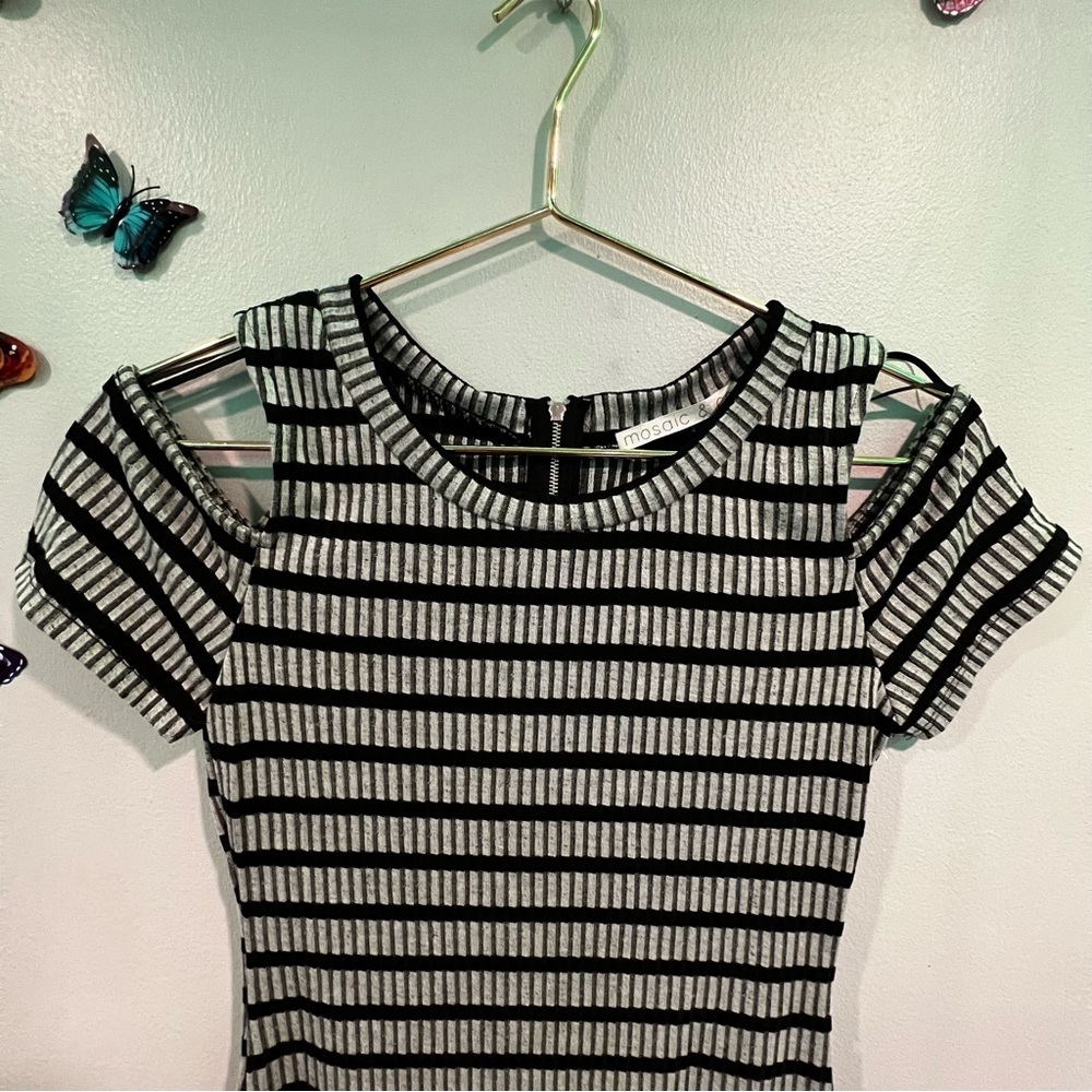 💎 2/$10 Gray & Black Stripes Shoulder Cut Out Midi Ribbed Dress - Picture 2 of 3